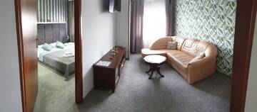 Фото номера Апартаменты Отель Hotel Bursztynowy г. Józefów na Wisłą 3
